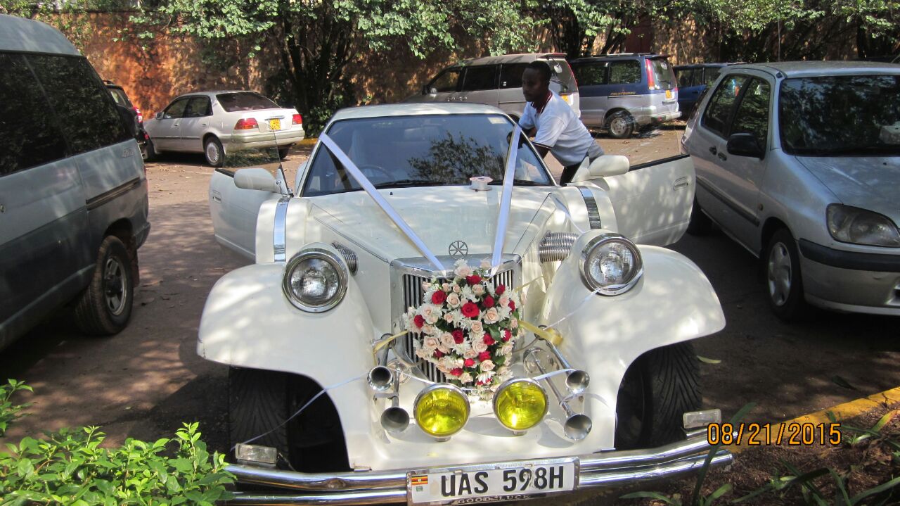 wedding car vintage